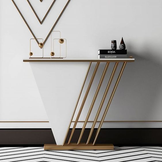 Lace Decorative Console